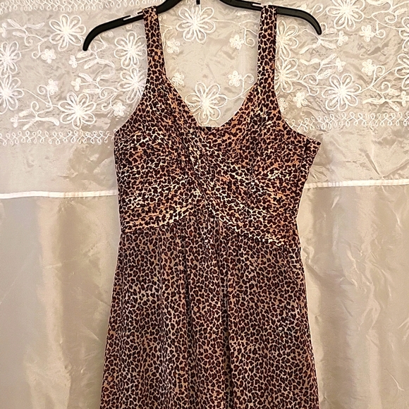 Sexy Leopard Maxi Dress! Chiffon Overlay, Fully Lined, 6 - Picture 6 of 17